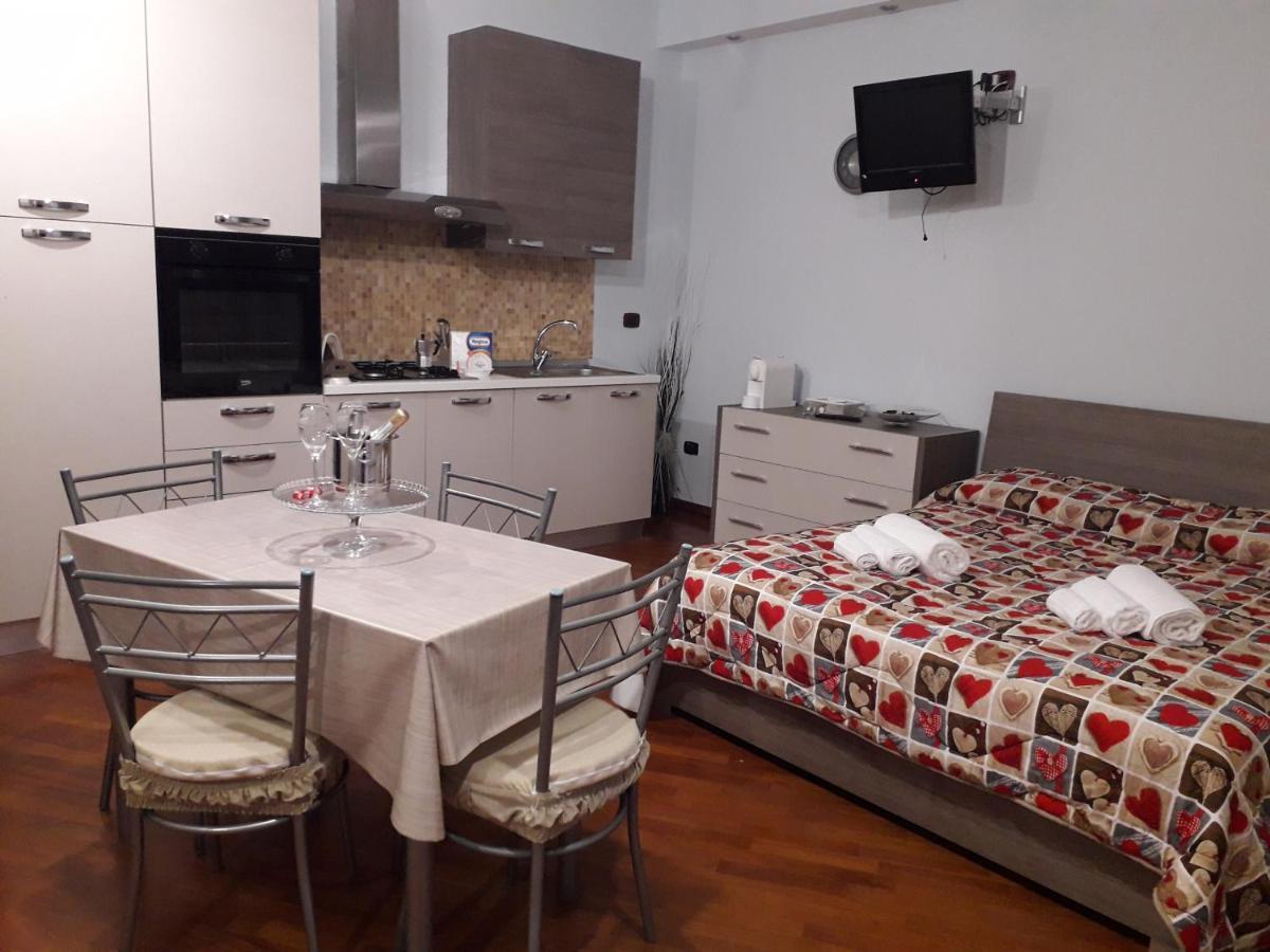Monovano Eumorfia Apartman Triggiano Kültér fotó